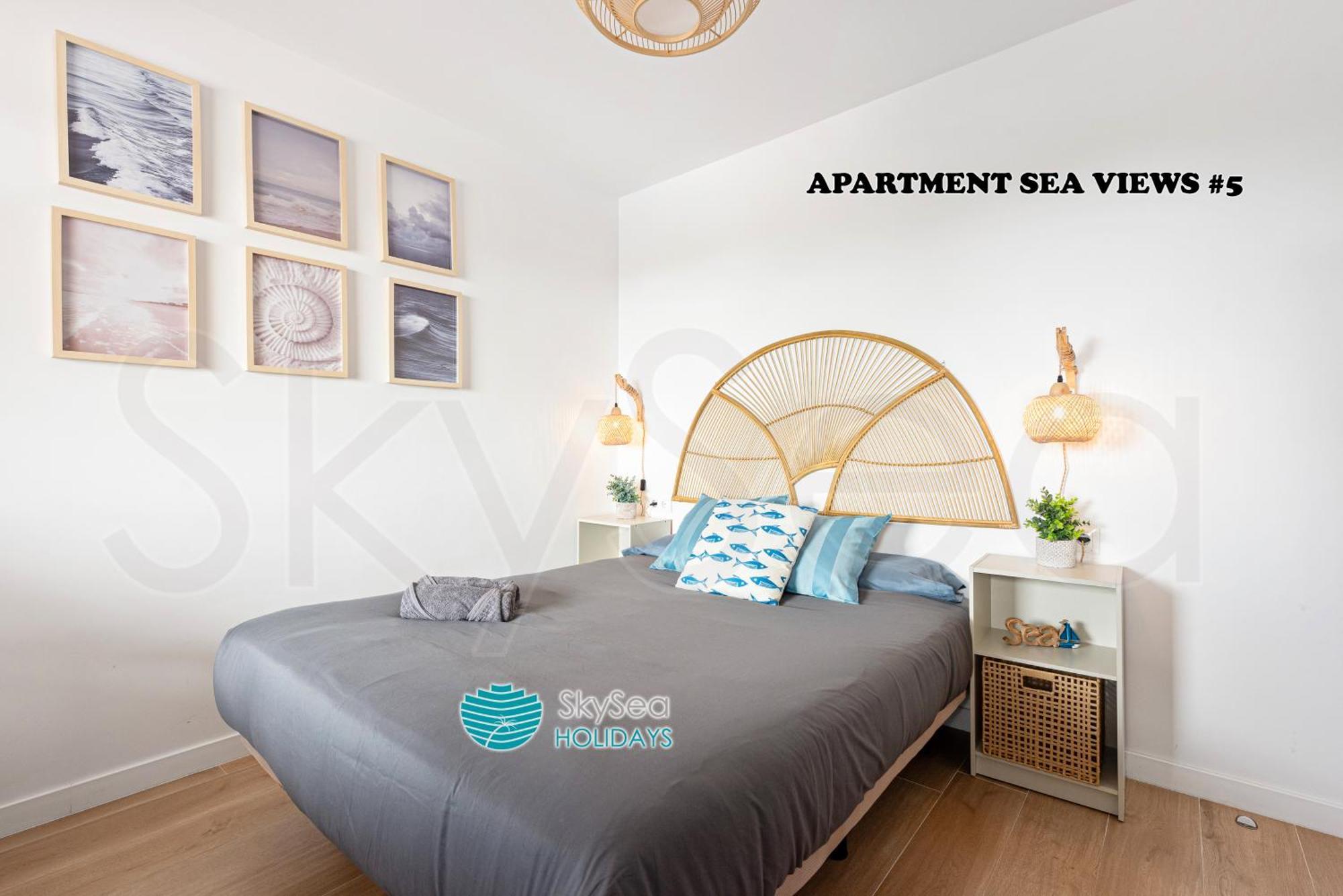 Апартаменты Skysea Benalmadena Puerto Marina Экстерьер фото