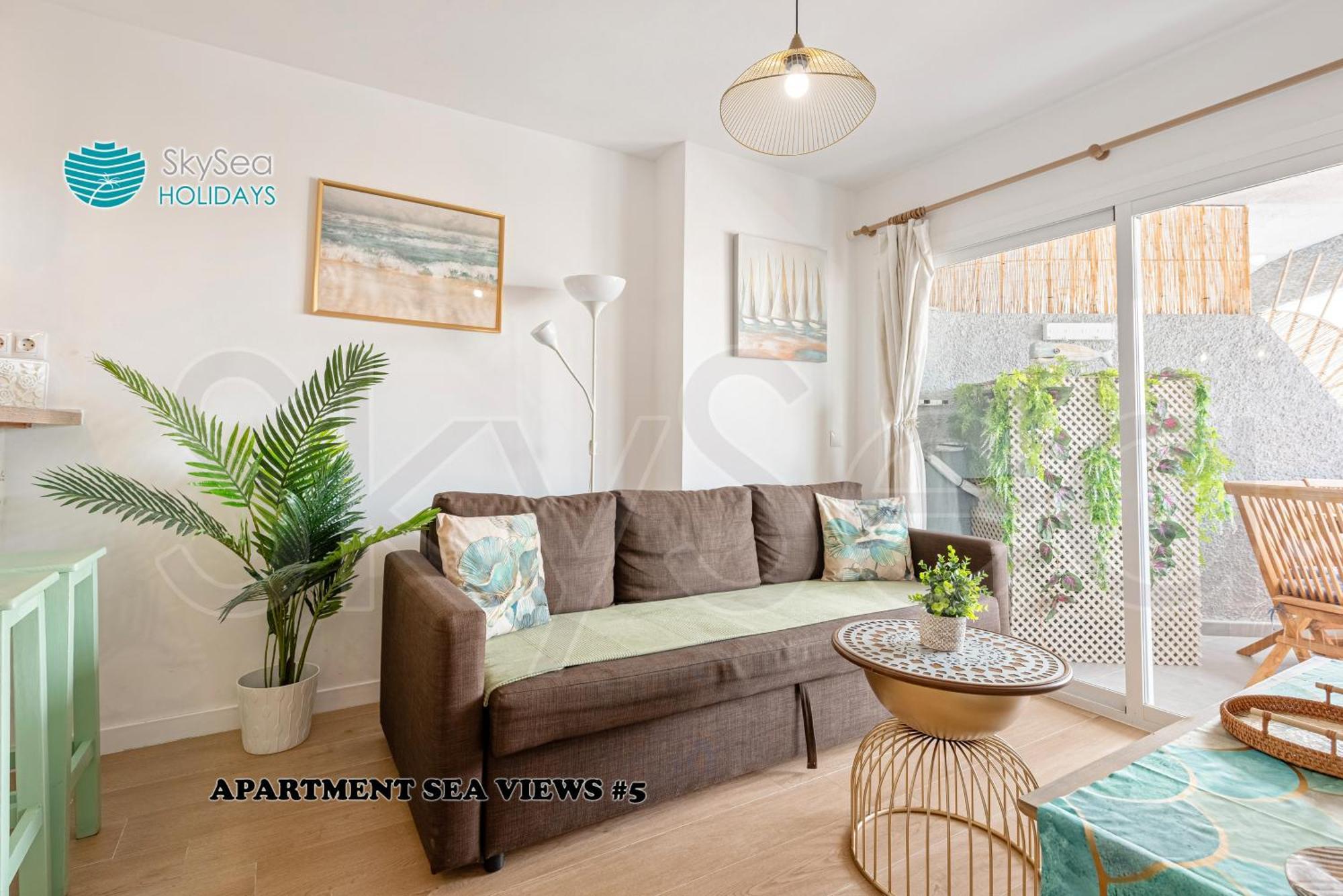 Апартаменты Skysea Benalmadena Puerto Marina Экстерьер фото