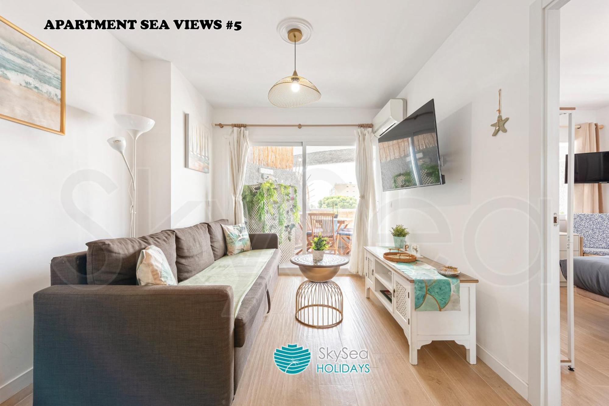Апартаменты Skysea Benalmadena Puerto Marina Экстерьер фото