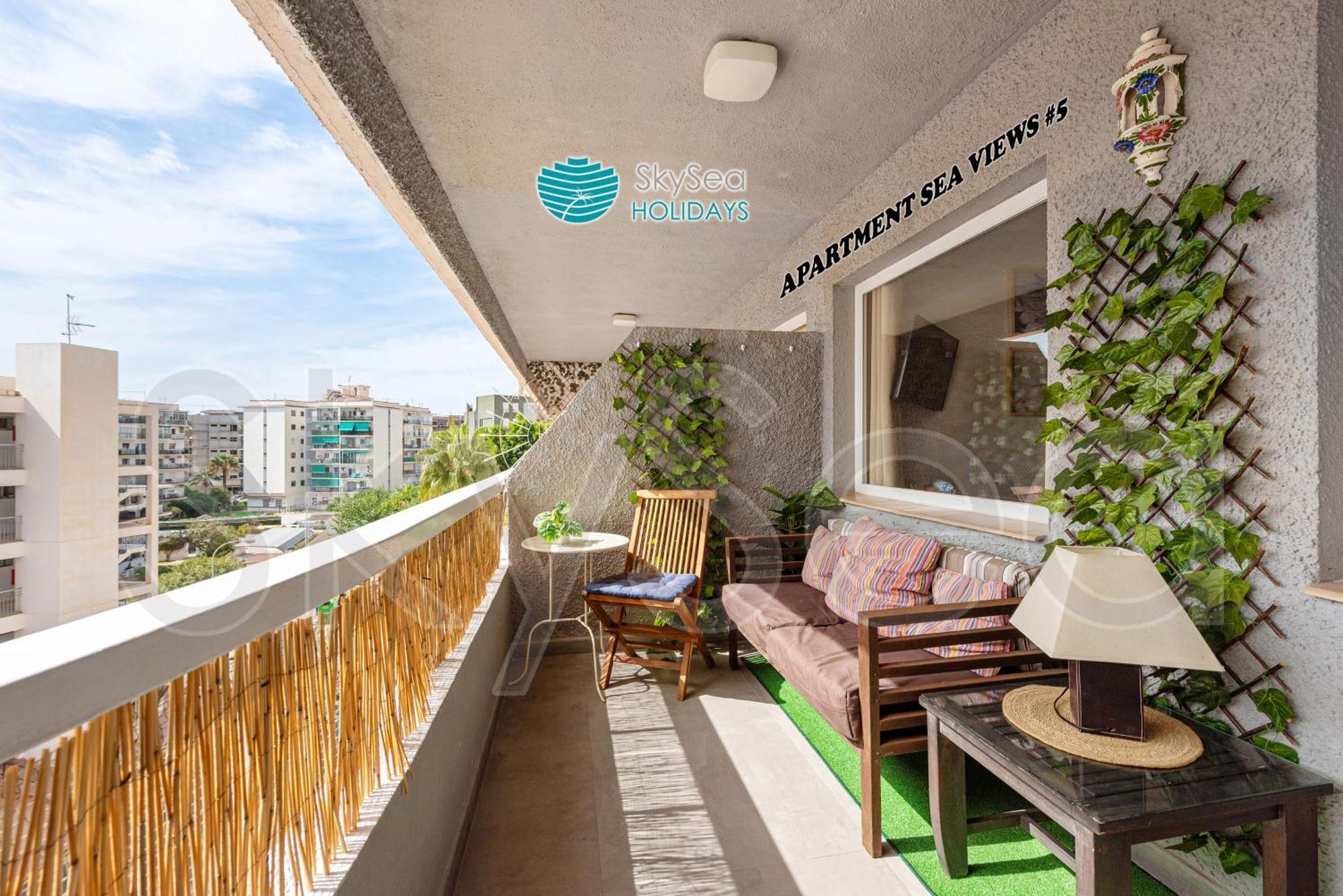 Апартаменты Skysea Benalmadena Puerto Marina Экстерьер фото
